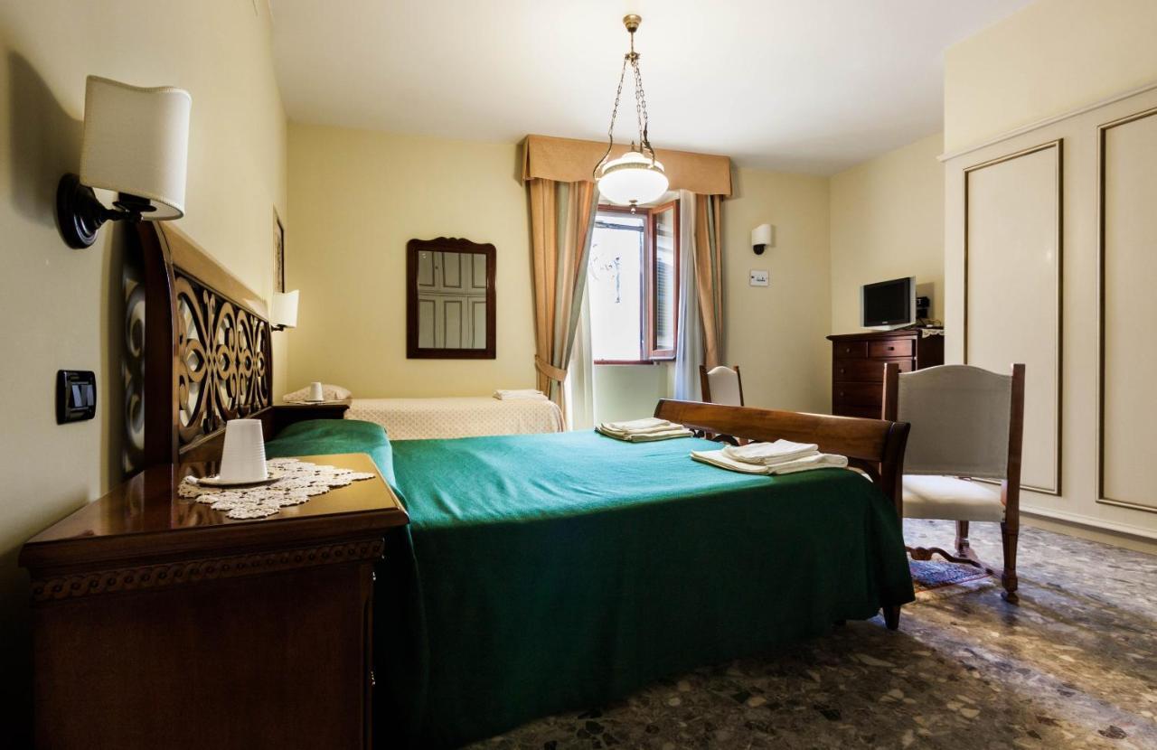 Dimora Antica Pianella Bed & Breakfast Pianella  ภายนอก รูปภาพ