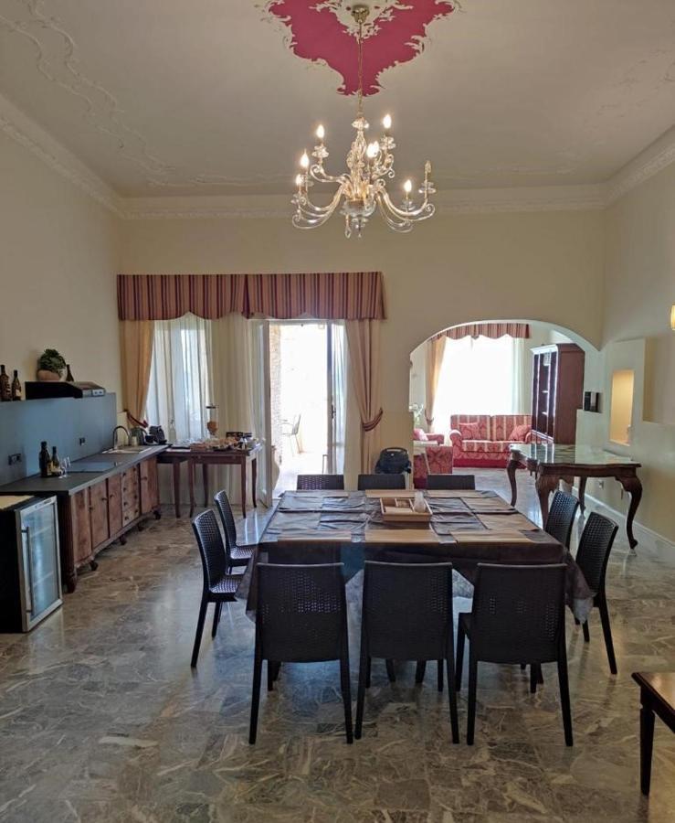 Dimora Antica Pianella Bed & Breakfast Pianella  ภายนอก รูปภาพ